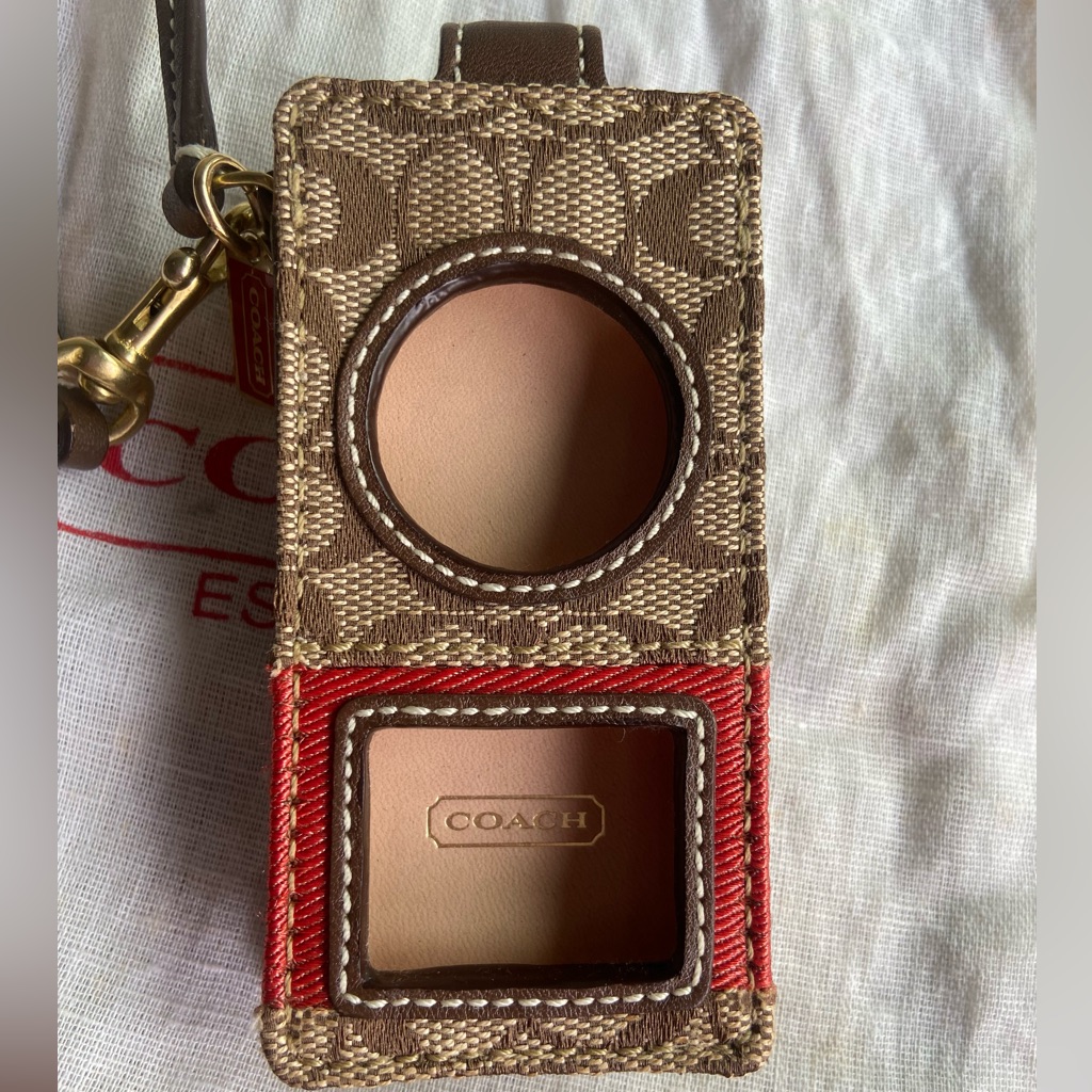 Coach Ipod Nano Wristlet